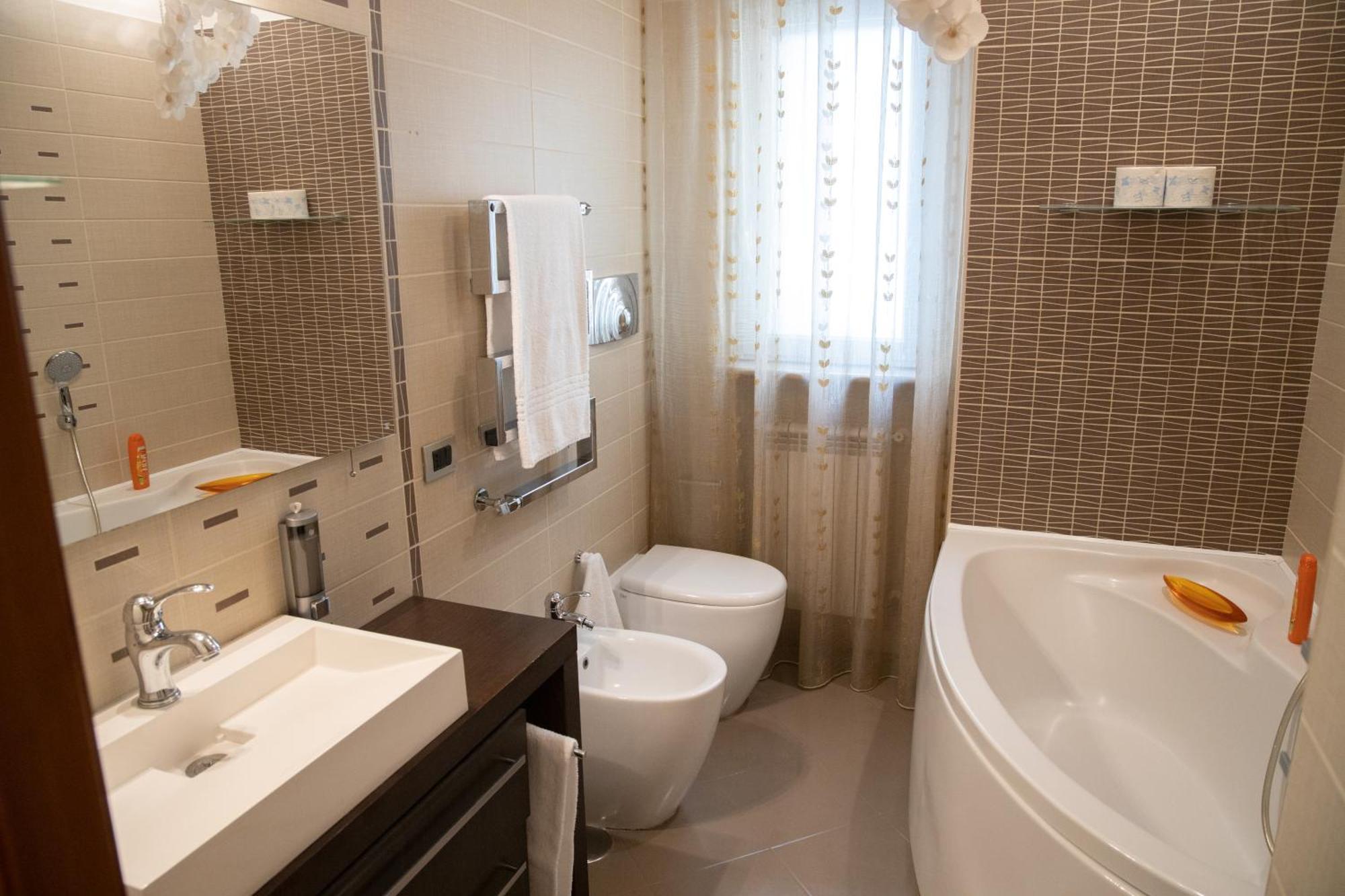 Holiday House Sabina Napoli Ngoại thất bức ảnh