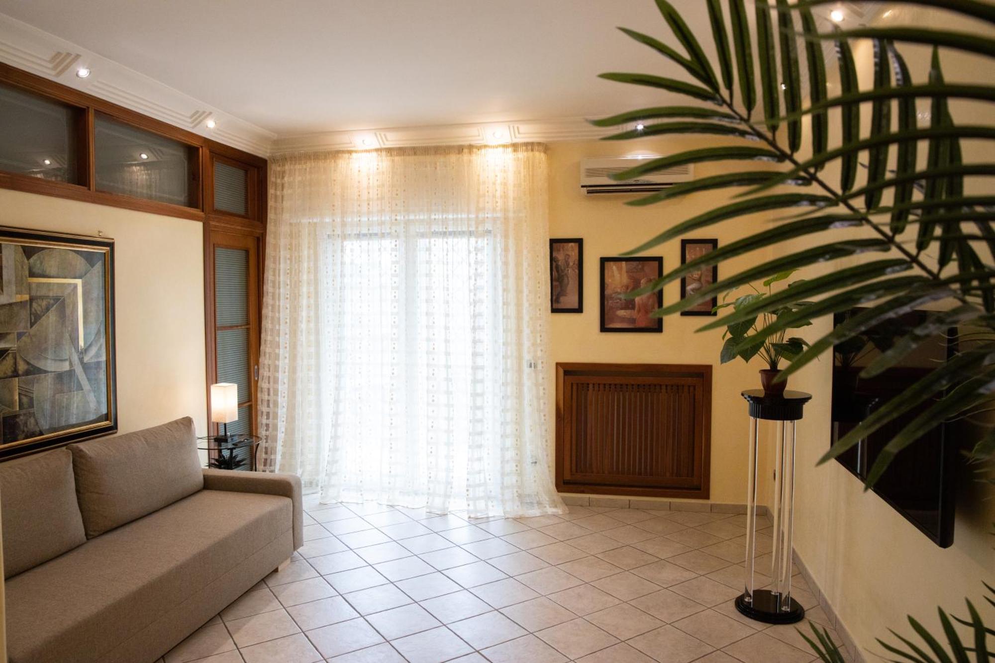 Holiday House Sabina Napoli Ngoại thất bức ảnh